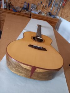 Guitare n°13 Folk 2025