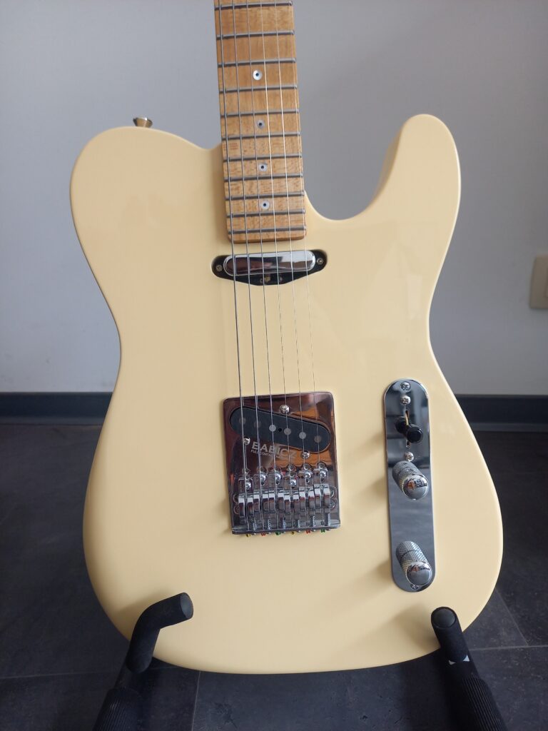 Guitare électrique de luthier d'occasion