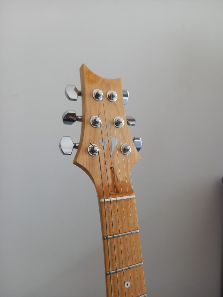 Guitare électrique de luthier d'occasion