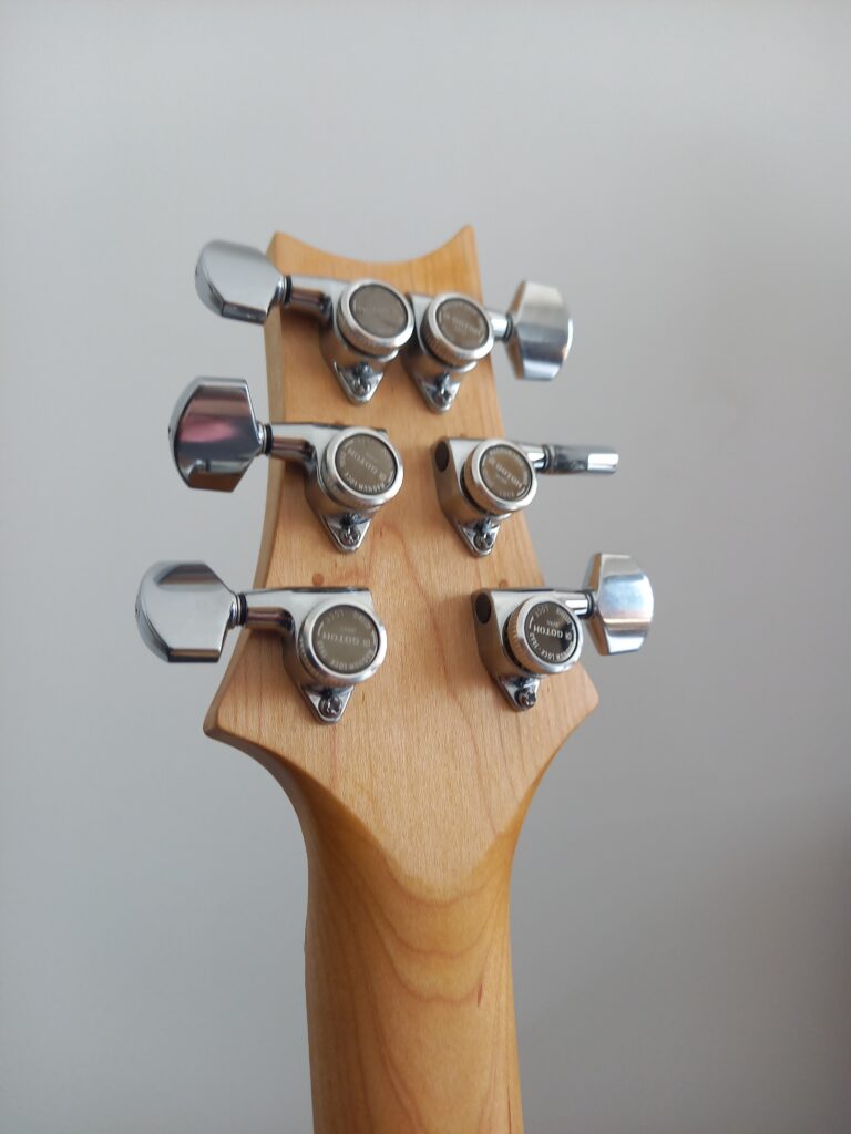 Guitare électrique de luthier d'occasion