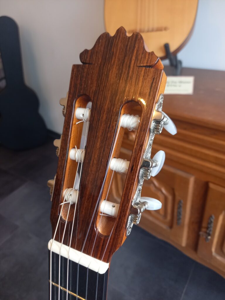 Guitare classique concert Joan Cashimira