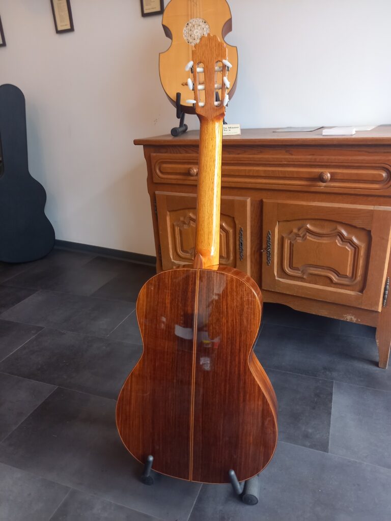 Guitare classique concert Joan Cashimira